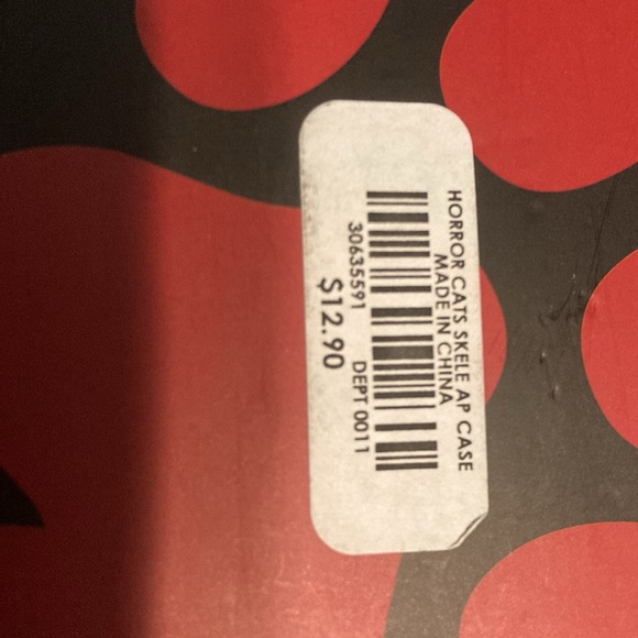 🔥Horror Cats earphone case Hot topic🔥 - Picture 3 of 3